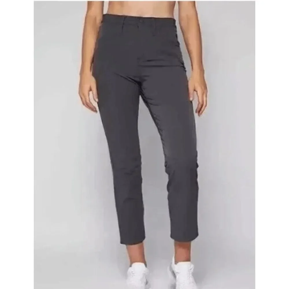 FourLaps NWT Size 4 Evolve Pant - Graphite